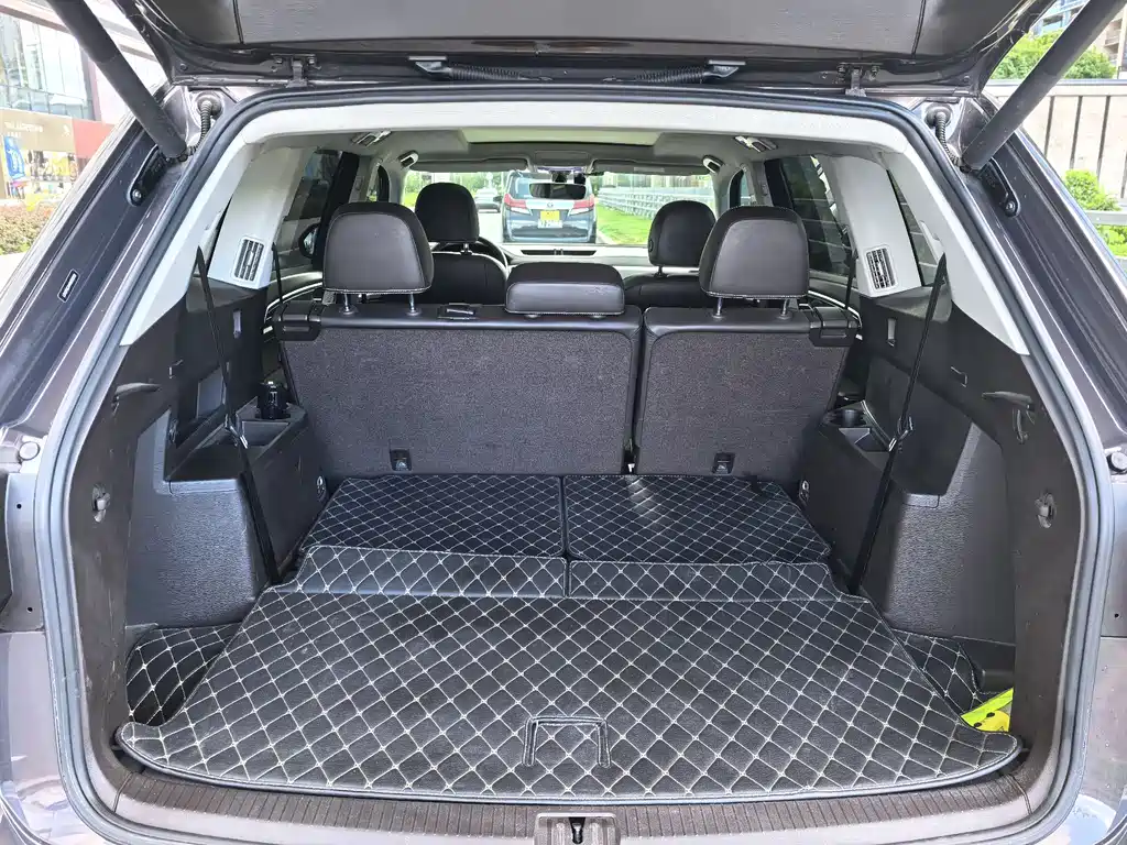 Volkswagen Teramont 2019 — фото 18