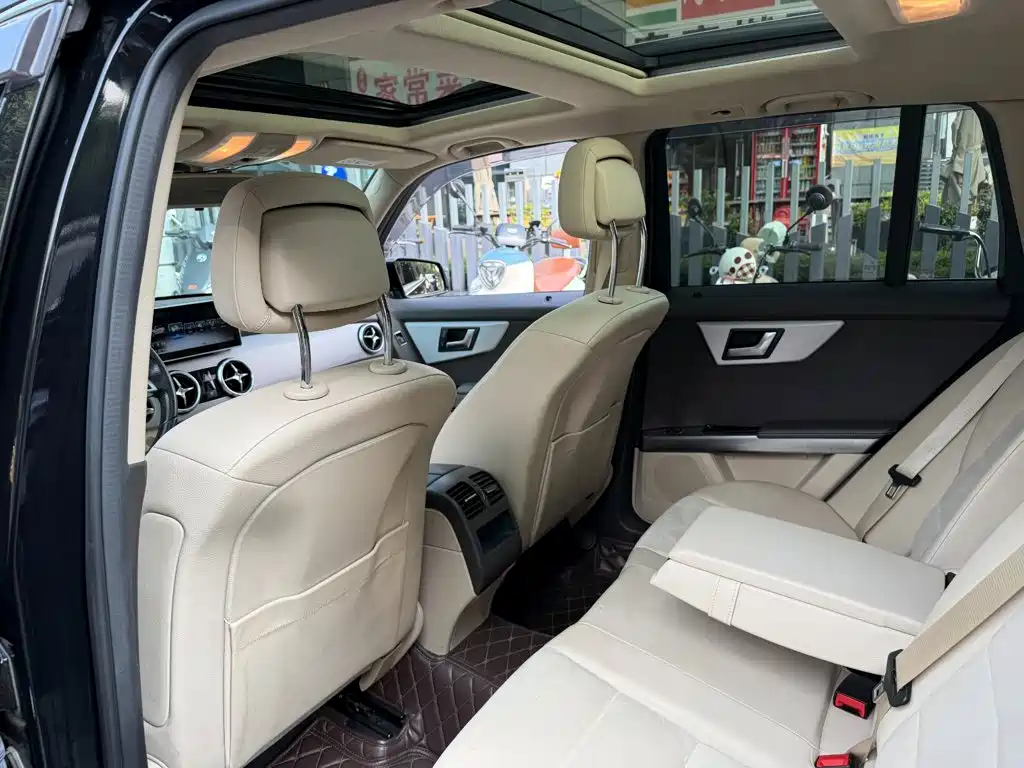 Mercedes-Benz GLK-Class 2015 — фото 11