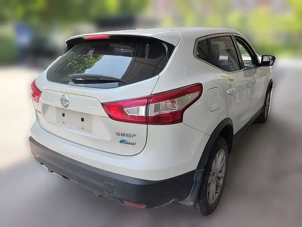 Nissan Qashqai 2016 — фото 10