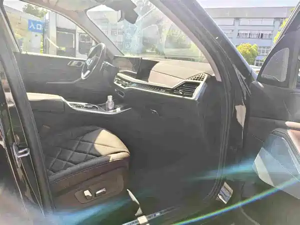 BMW X5 2025