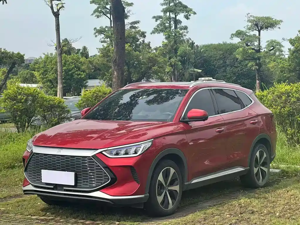 BYD Song PLUS New Energy 2022 — фото 1