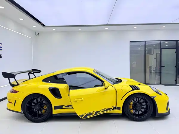 Porsche 911 2019