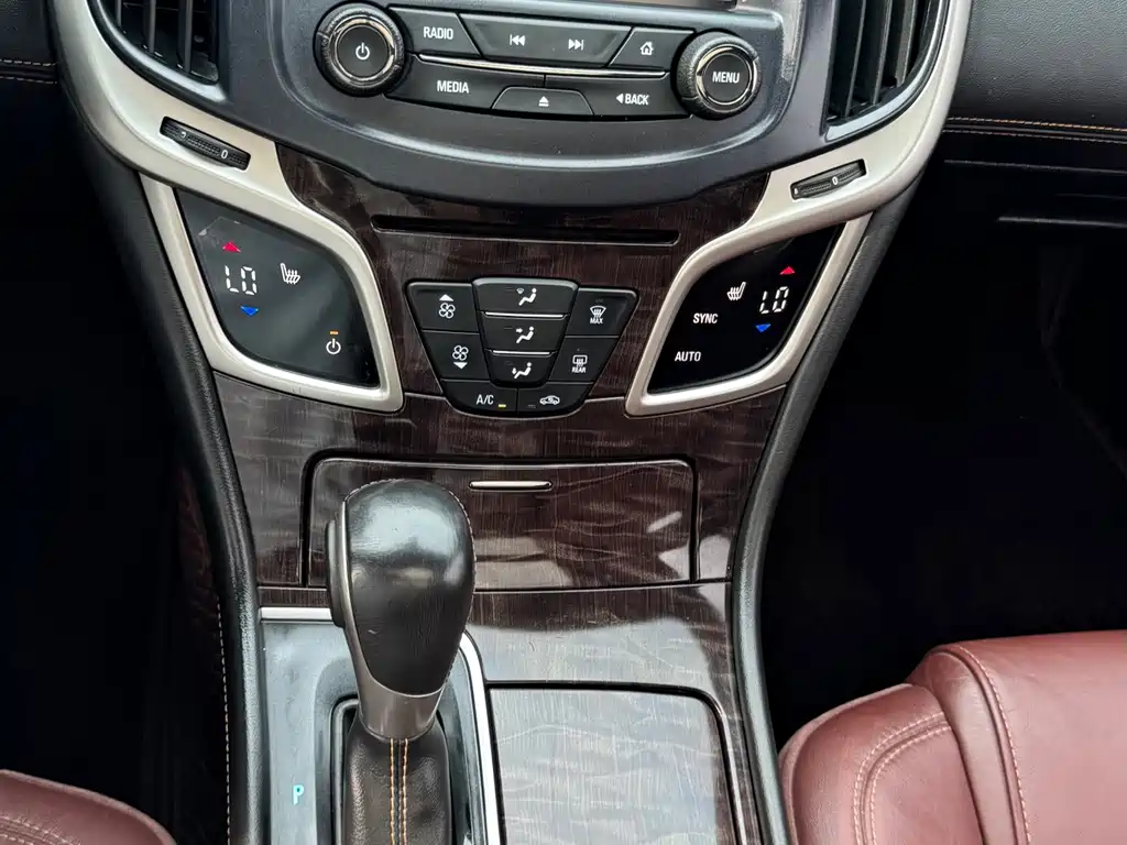 Buick LaCrosse 2016 — фото 14
