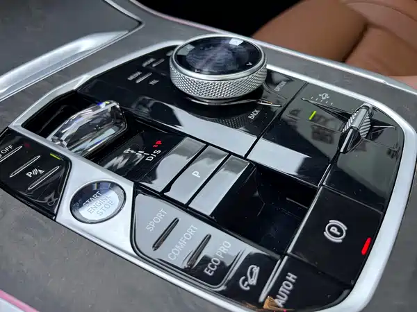 BMW X7 2023