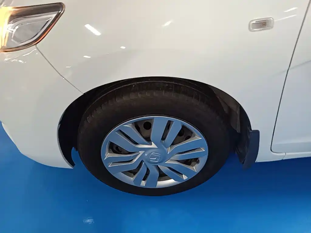 Honda Fit 2016 — фото 23