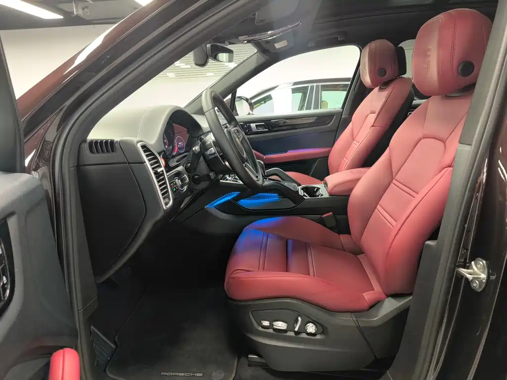 Porsche Cayenne New Energy 2019 — фото 14