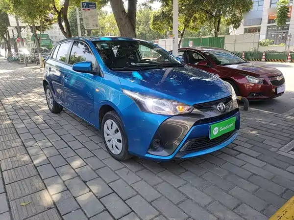 Toyota Yaris L 2019