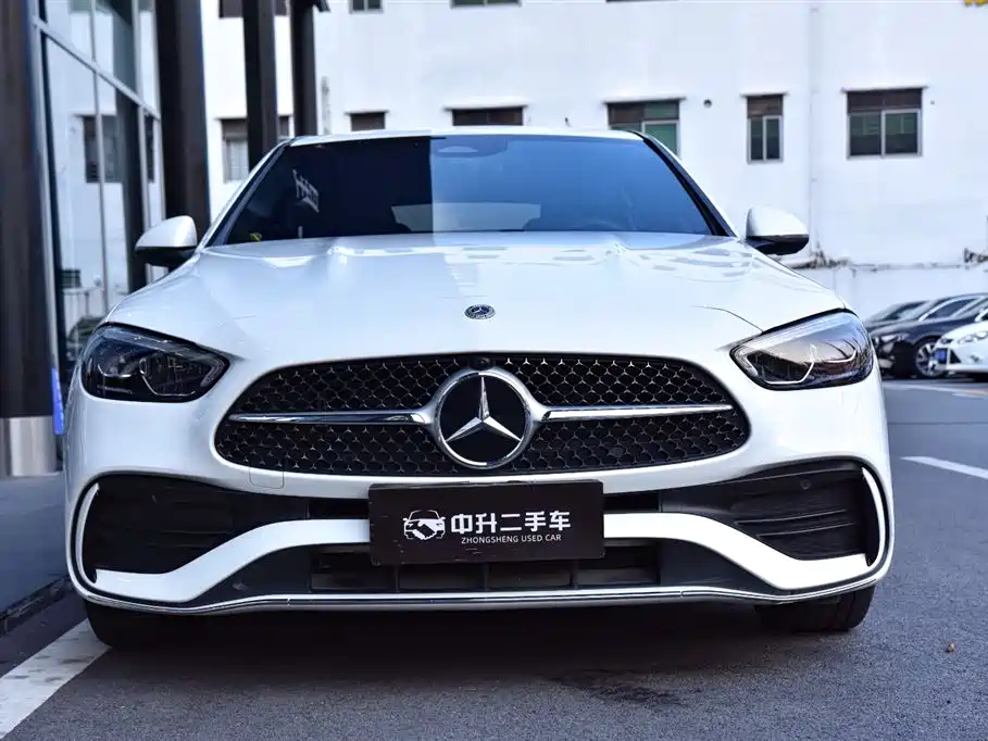 Mercedes-Benz C-Class 2023