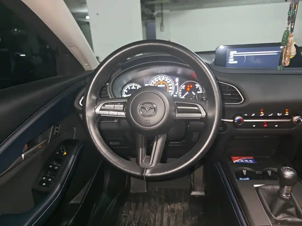 Mazda CX-30 2025