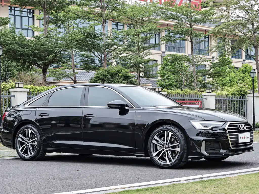 Audi A6L 2022 — фото 4