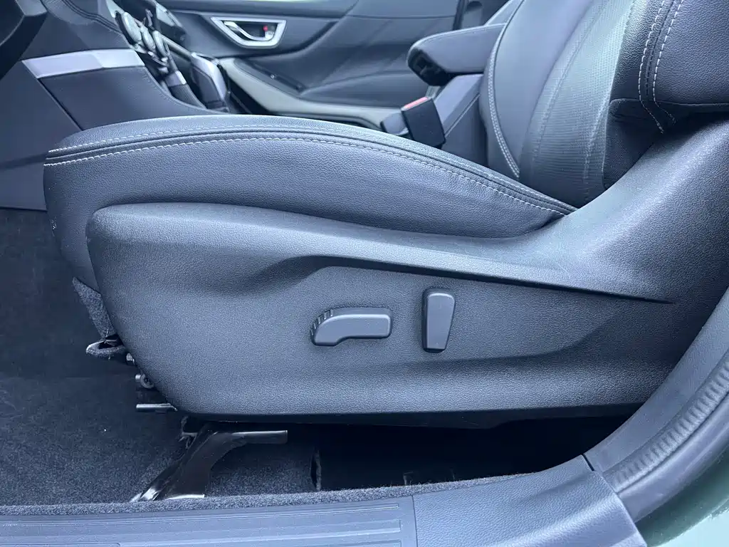 Subaru Forester 2021 — фото 13