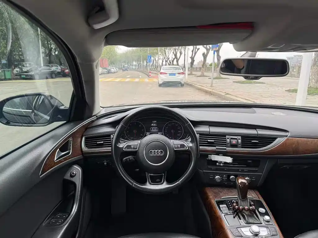Audi A6L 2017 — фото 4