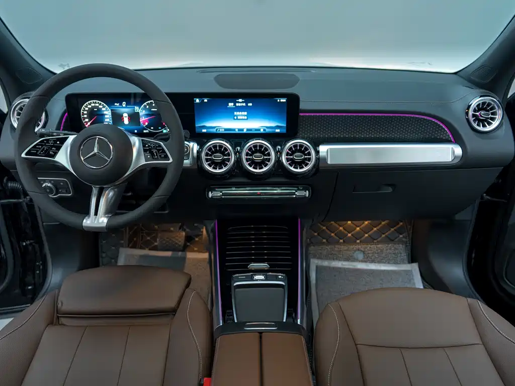 Mercedes-Benz GLB 2025 — фото 10