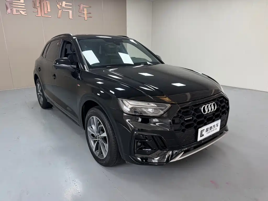 Audi Q5L 2023 — фото 3
