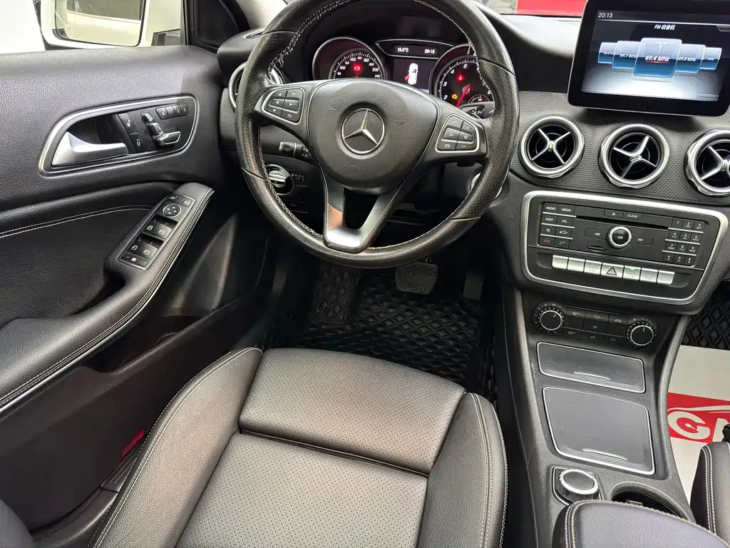 Mercedes-Benz GLA 2017 — фото 10
