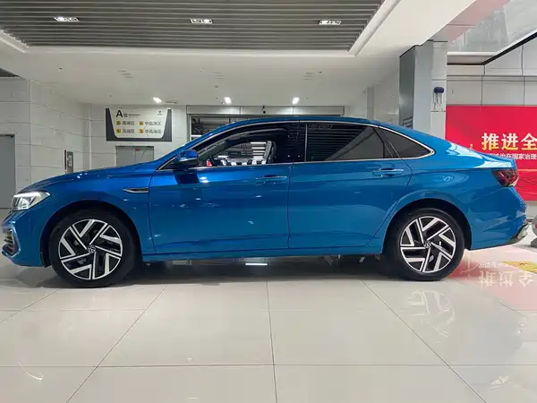 Volkswagen Sagitar 2023