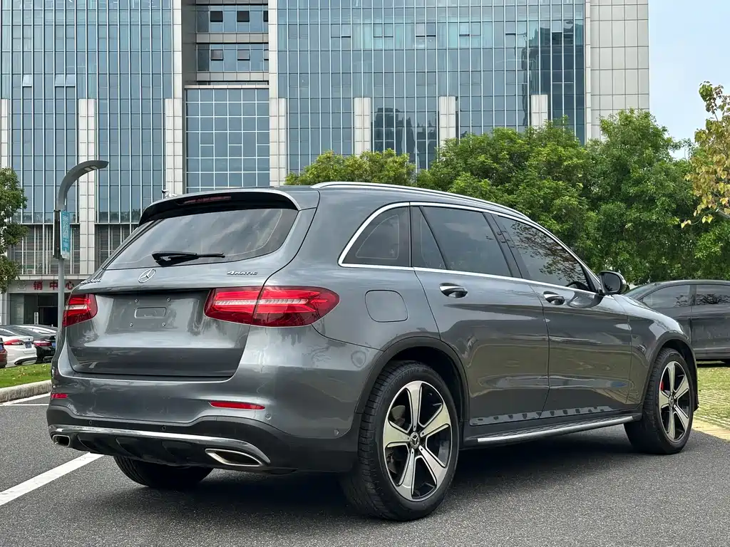 Mercedes-Benz GLC 2019 — фото 13