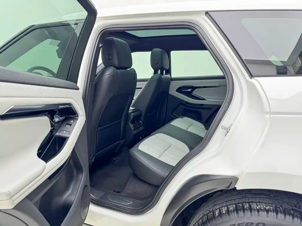 Land Rover Range Rover Evoque 2021 — фото 13