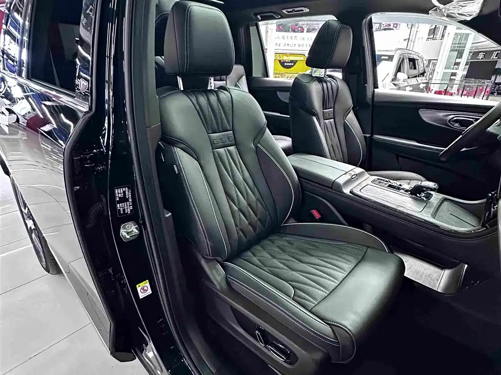 GAC Trumpchi GS8 2023 — фото 30