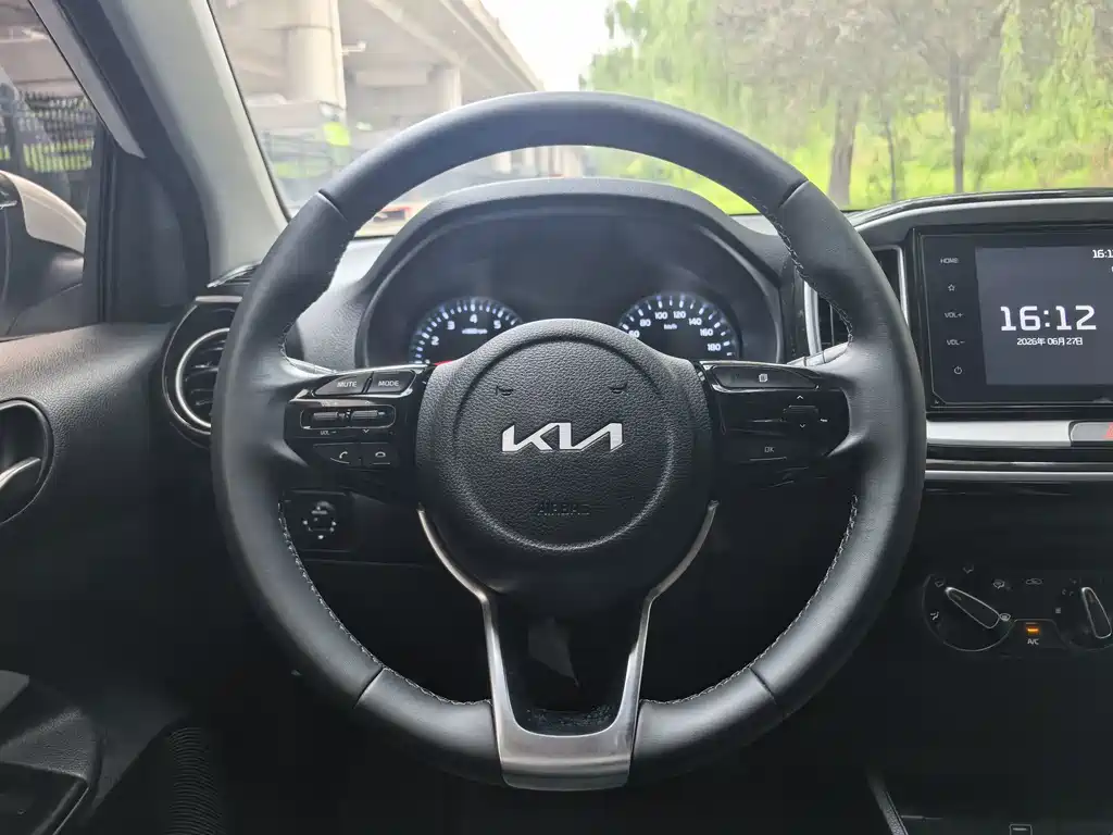 Kia KX1 2023 — фото 15