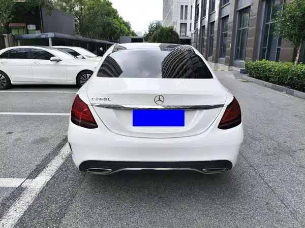 Mercedes-Benz C-Class 2019