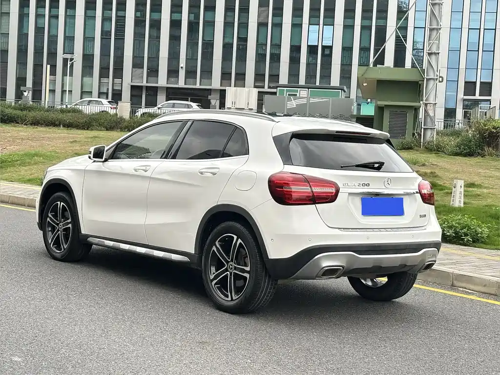 Mercedes-Benz GLA 2019 — фото 8