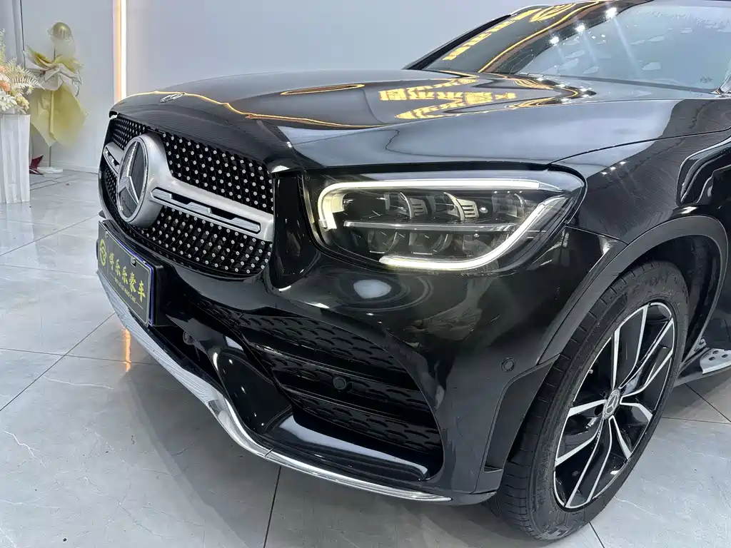 Mercedes-Benz GLC 2020 — фото 17