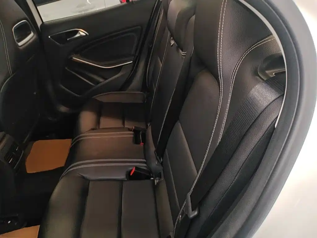 Mercedes-Benz GLA 2016 — фото 17
