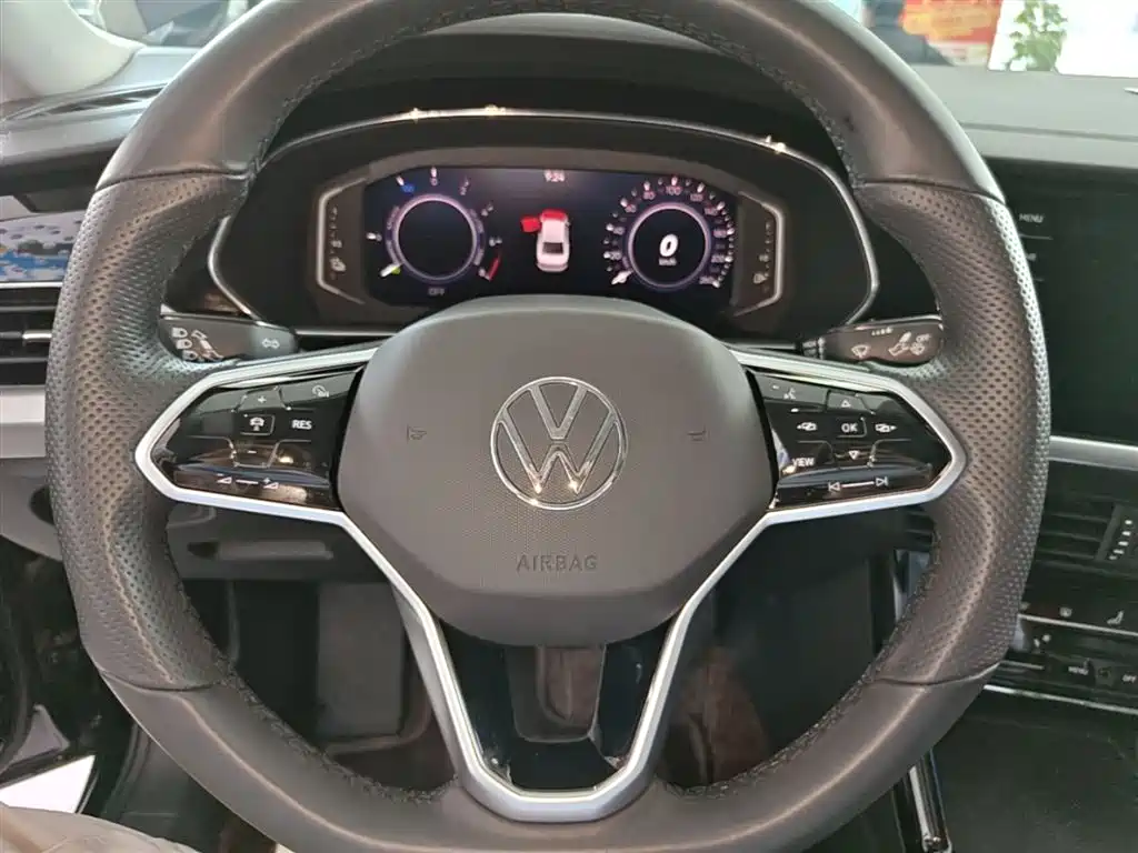 Volkswagen Passat PHEV 2022 — фото 11