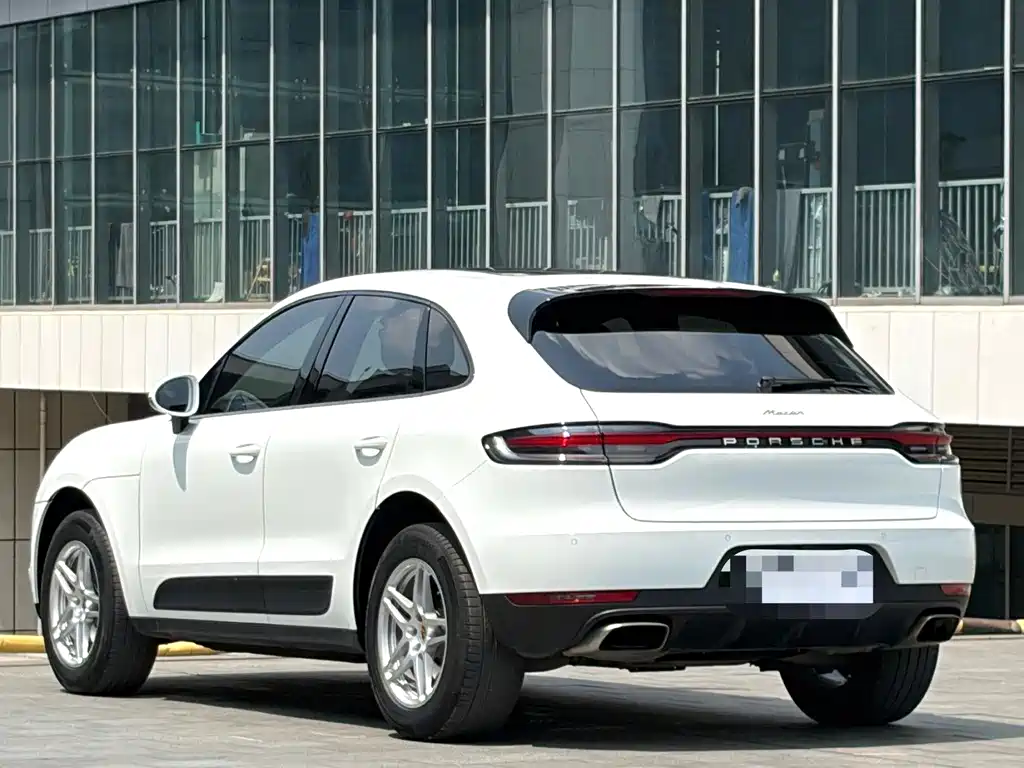 Porsche Macan 2020