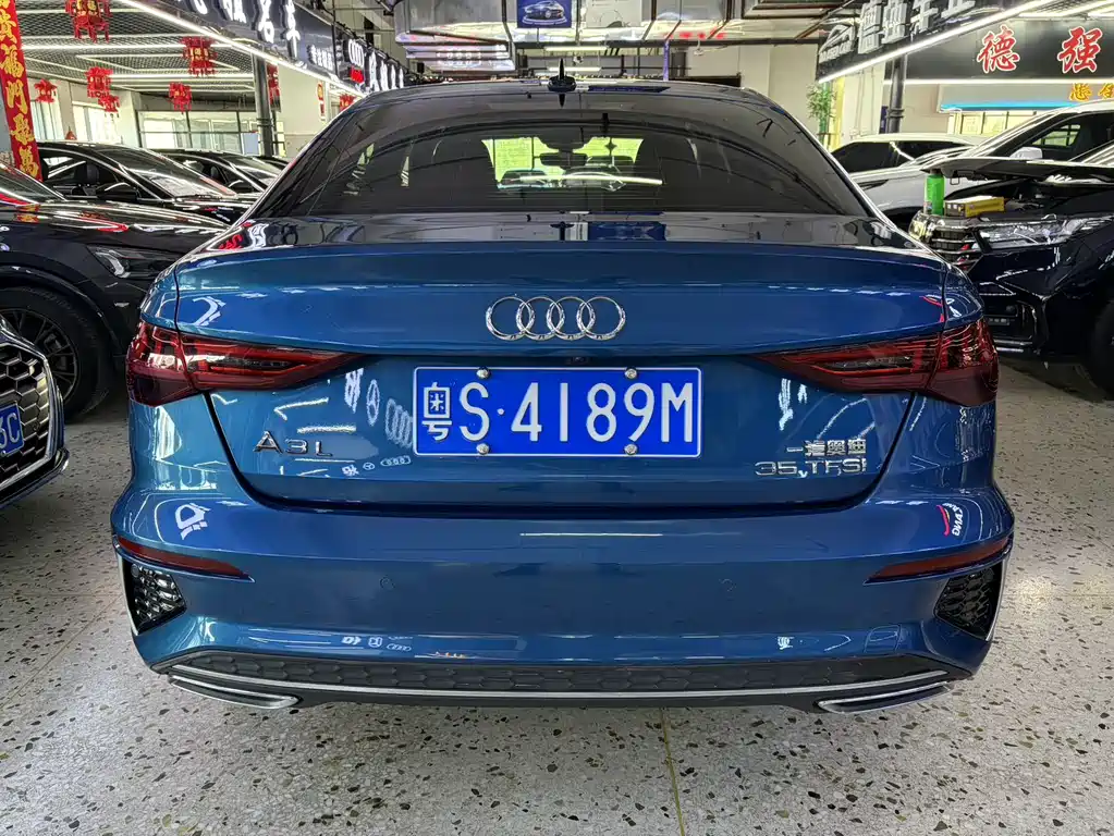 Audi A3 2023 — фото 5