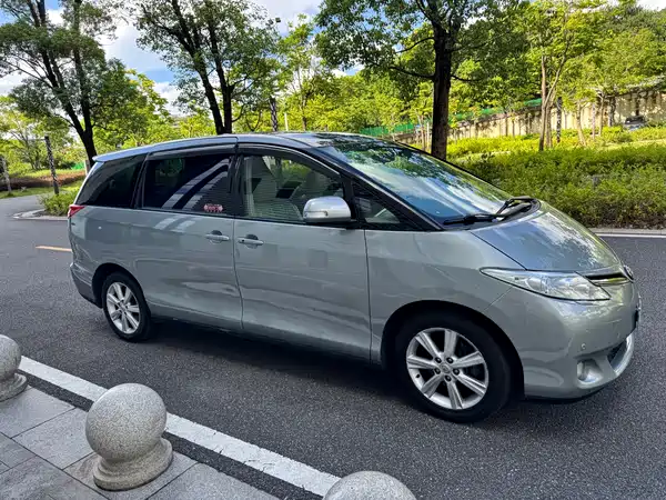 Toyota Previa 2009