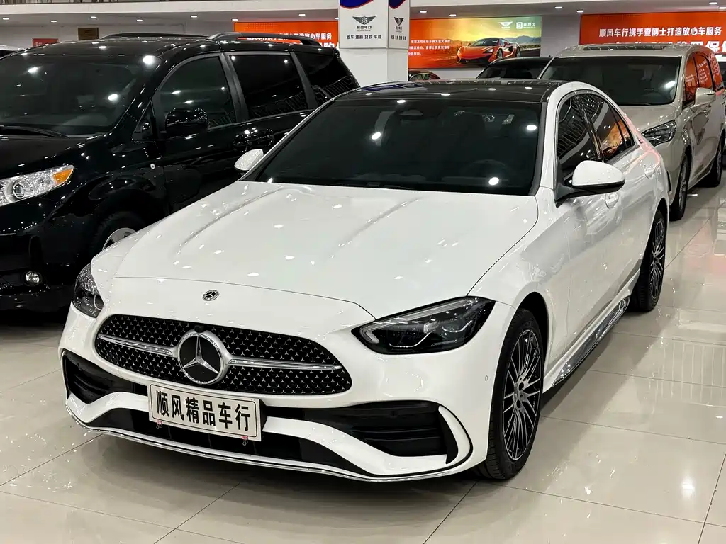 Mercedes-Benz C-Class 2023 — фото 36