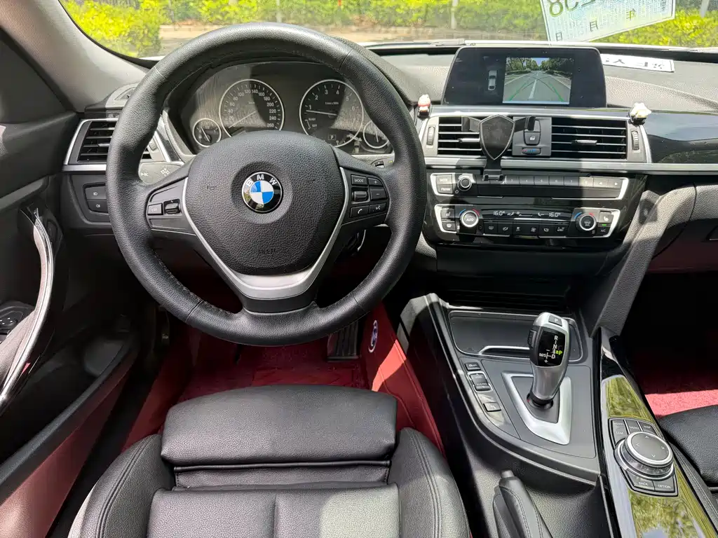 BMW 3 Series GT 2019 — фото 11
