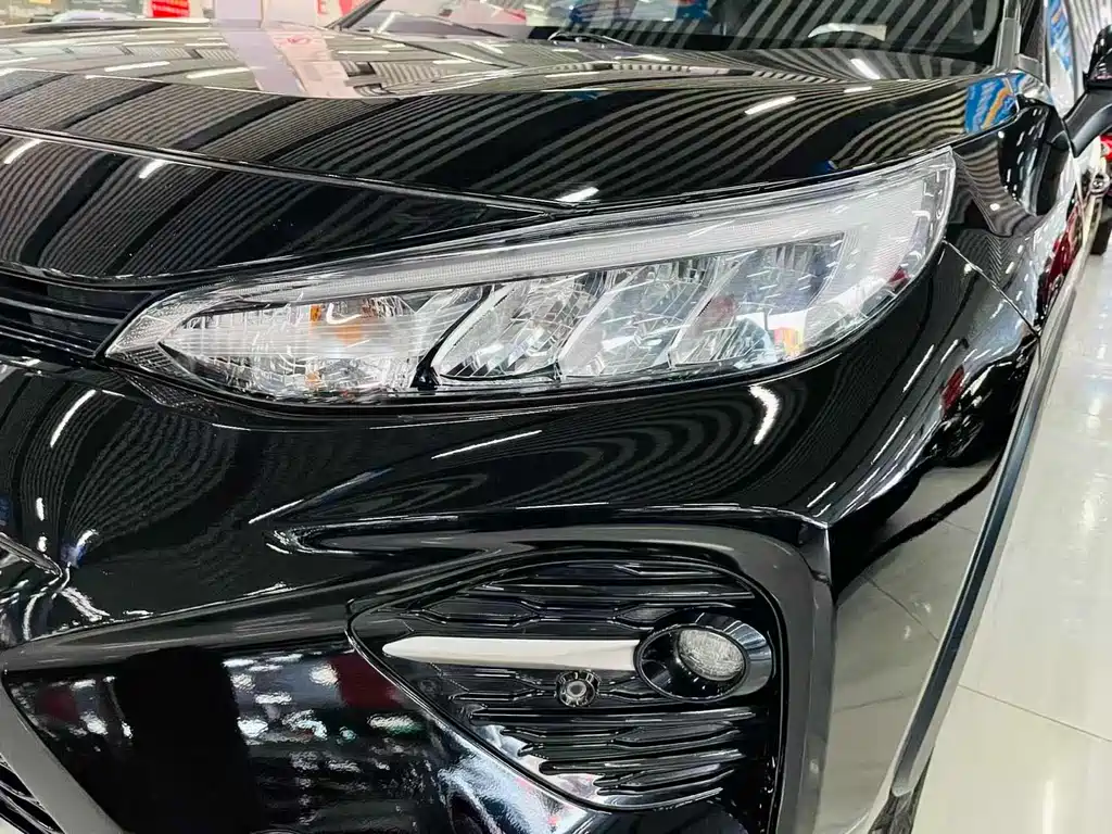 Toyota Wildlander 2023 — фото 12