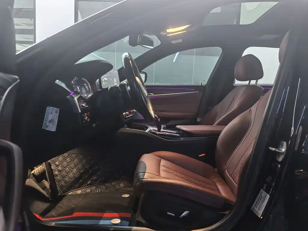 BMW 5 Series 2023