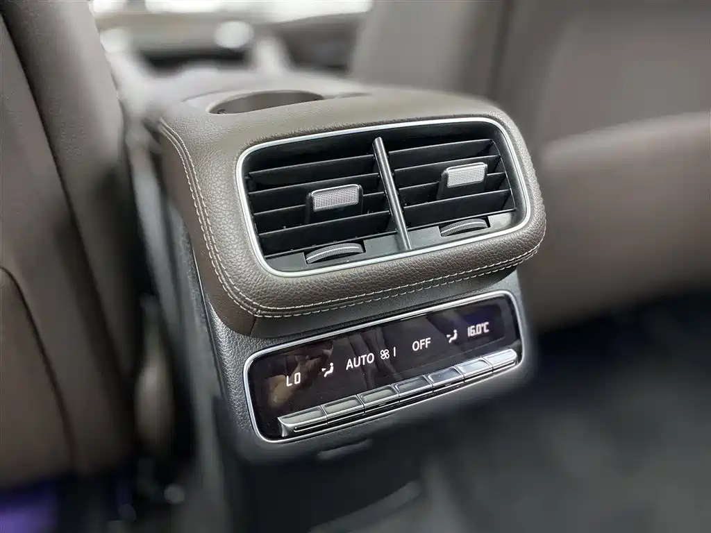 Mercedes-Benz GLS 2022 — фото 23