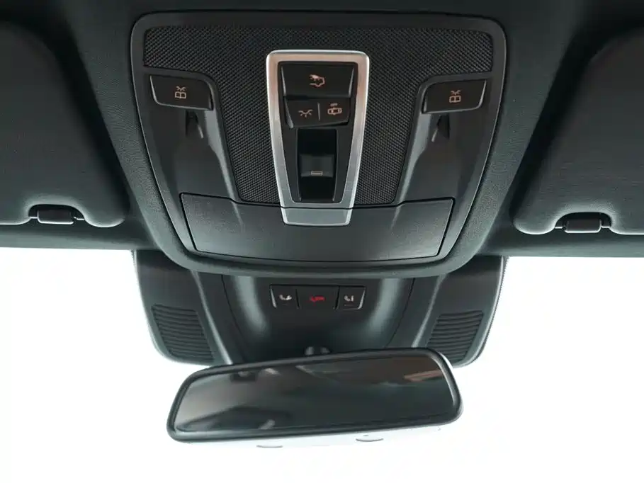 Mercedes-Benz GLS 2017 — фото 19