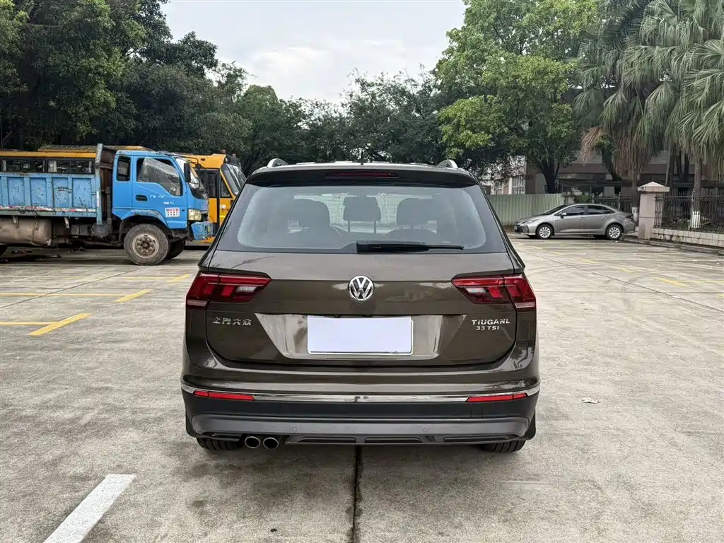 Volkswagen Tiguan L 2019 — фото 8