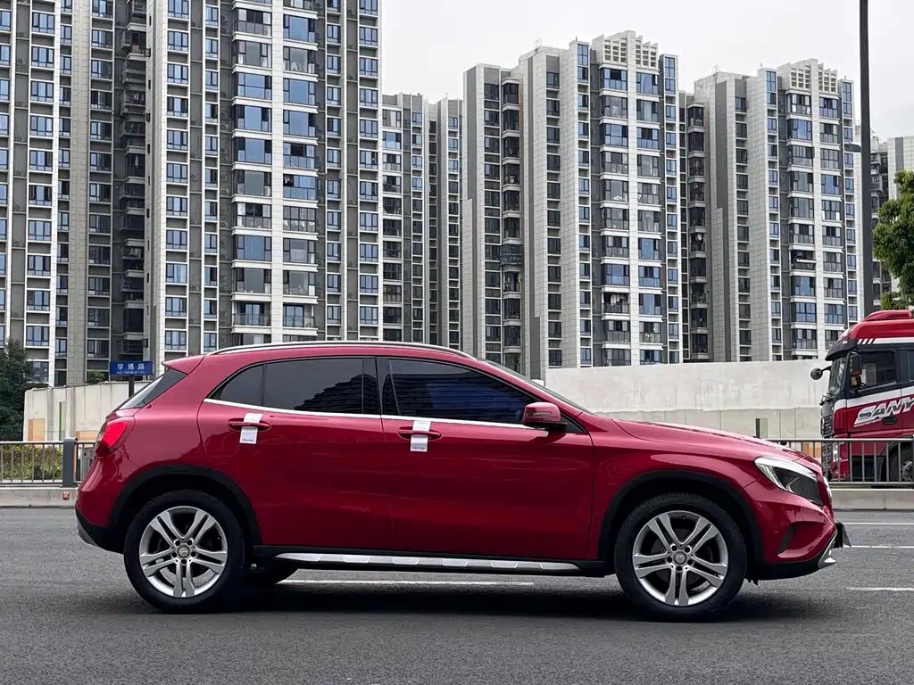 Mercedes-Benz GLA 2016 — фото 21