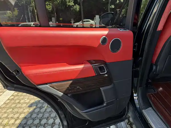 Land Rover Range Rover 2014