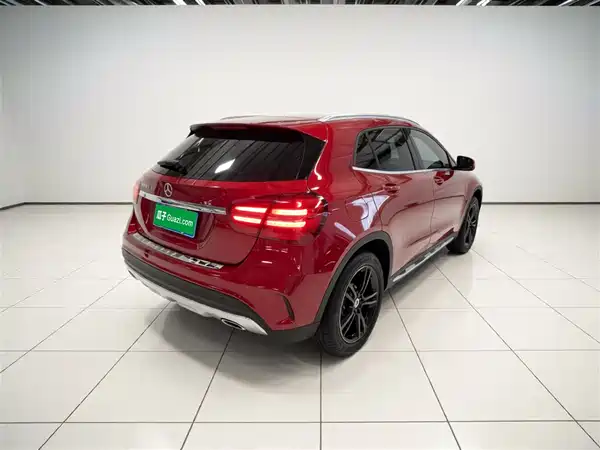 Mercedes-Benz GLA 2019