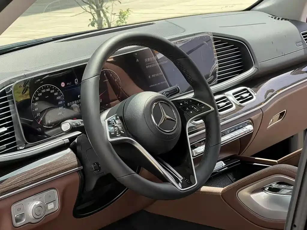 Mercedes-Benz GLE 2026 — фото 15