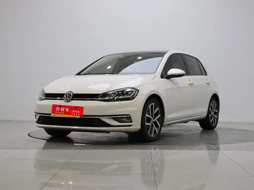 Volkswagen Golf 2019 — фото 1