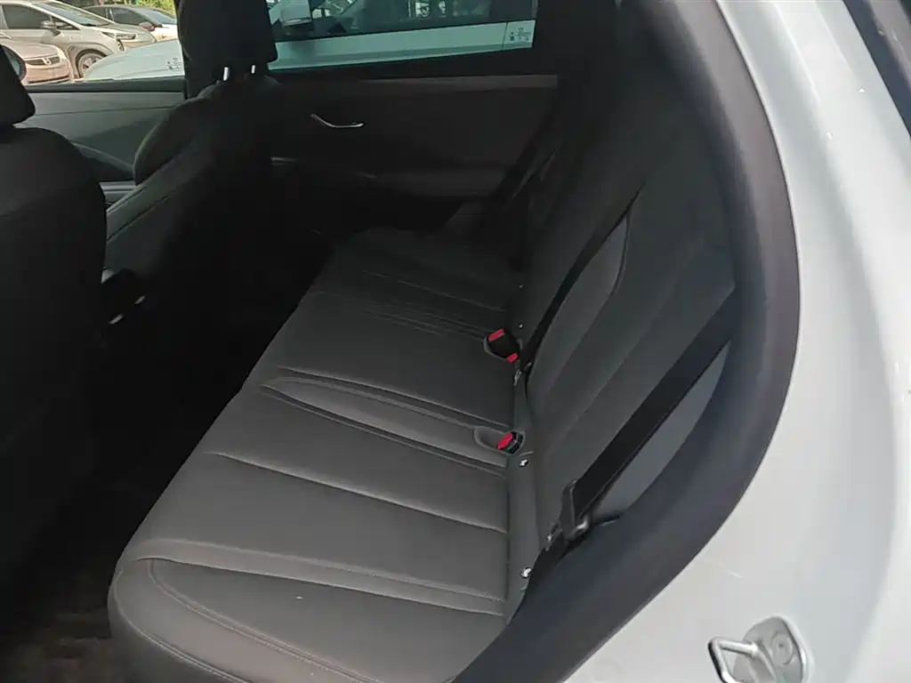 BYD Qin PLUS 2025 — фото 17