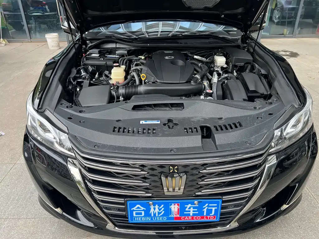 Toyota Crown 2018 — фото 28
