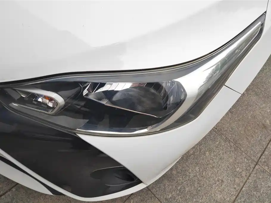 Toyota Yaris L 2016