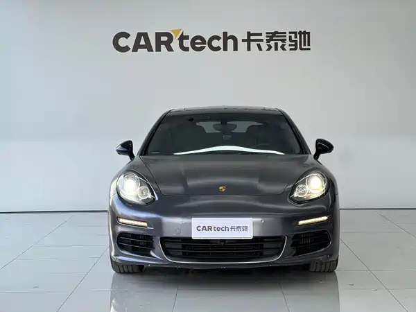 Porsche Panamera 2014
