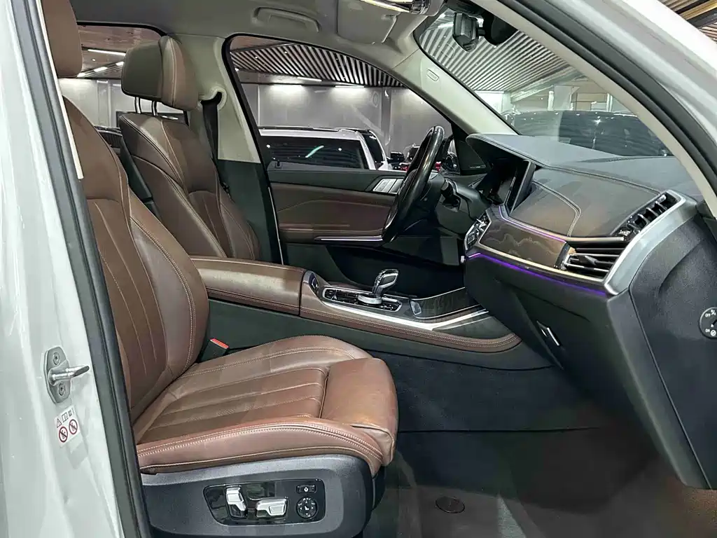 BMW X7 2019 — фото 14
