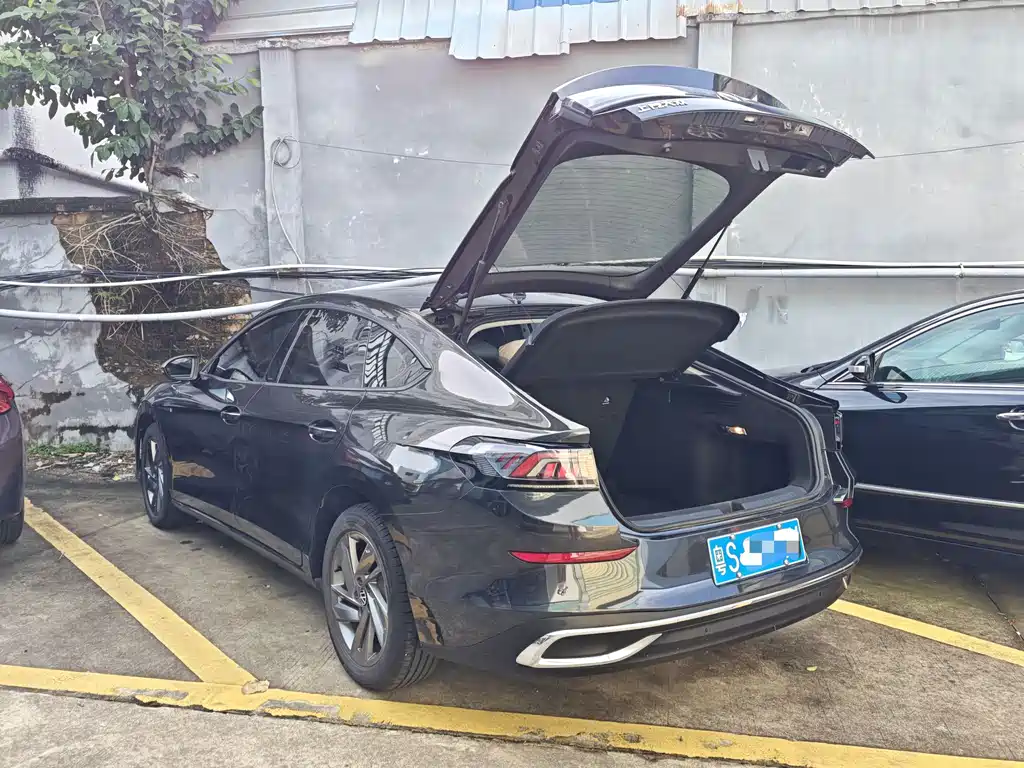 Volkswagen Lamando 2023